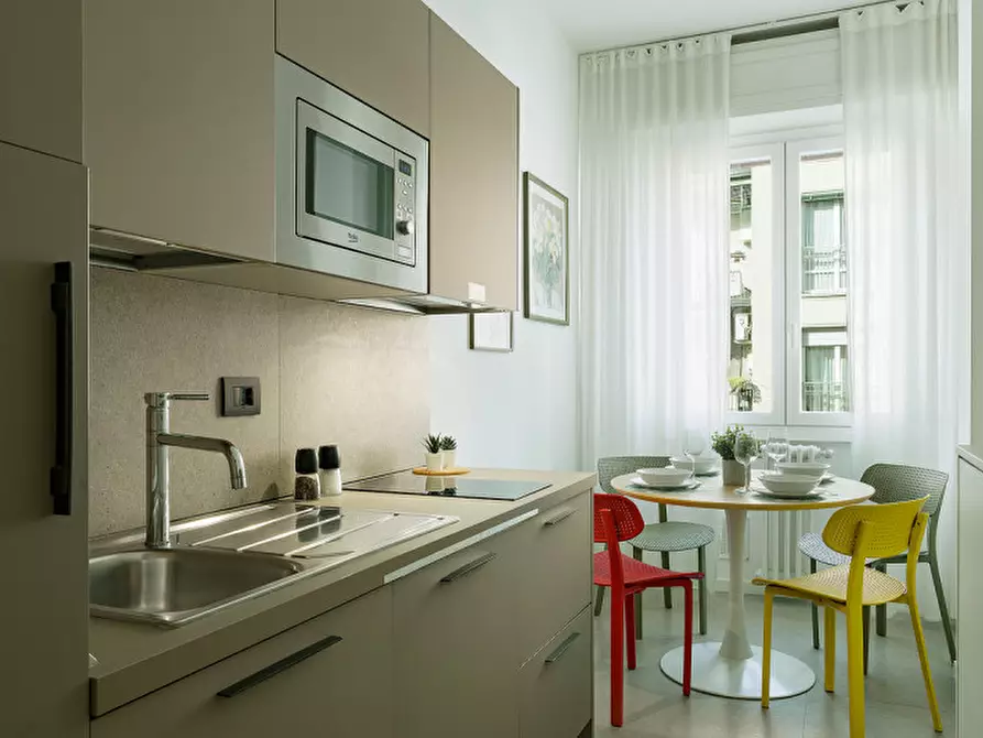 Immagine 1 di Appartamento in vendita  in VIA PRIVATA  MARTIRI  TRIESTINI 6 a Milano