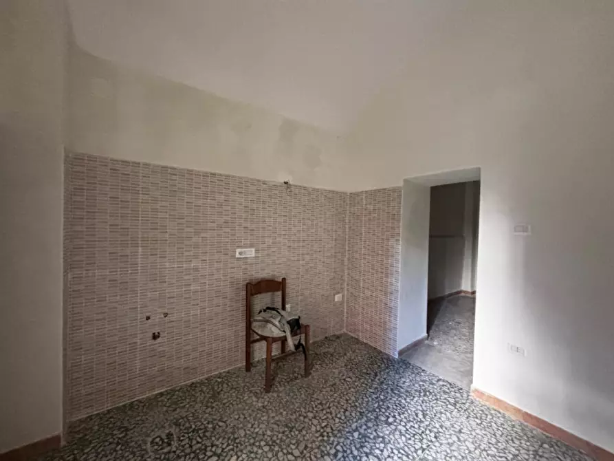 Immagine 4 di Appartamento in affitto  in VIA CURTOLI 12 a Torre Del Greco