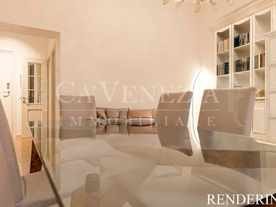 Immagine 3 di Appartamento in vendita  a Venezia