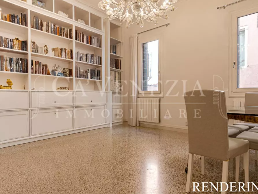 Immagine 5 di Appartamento in vendita  a Venezia