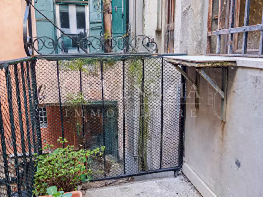 Immagine 22 di Appartamento in vendita  a Venezia