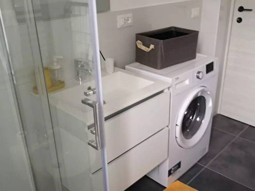 Immagine 4 di Appartamento in affitto  in piazza venezia a Rapallo