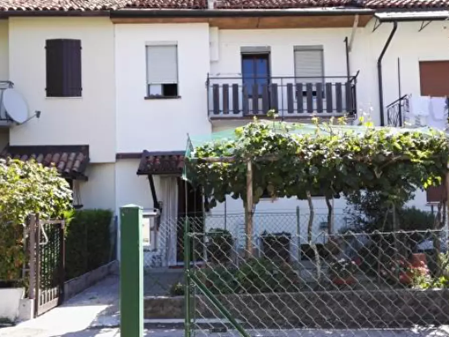 Immagine 1 di Villetta a schiera in vendita  in Via Arrigo Boito a Feltre