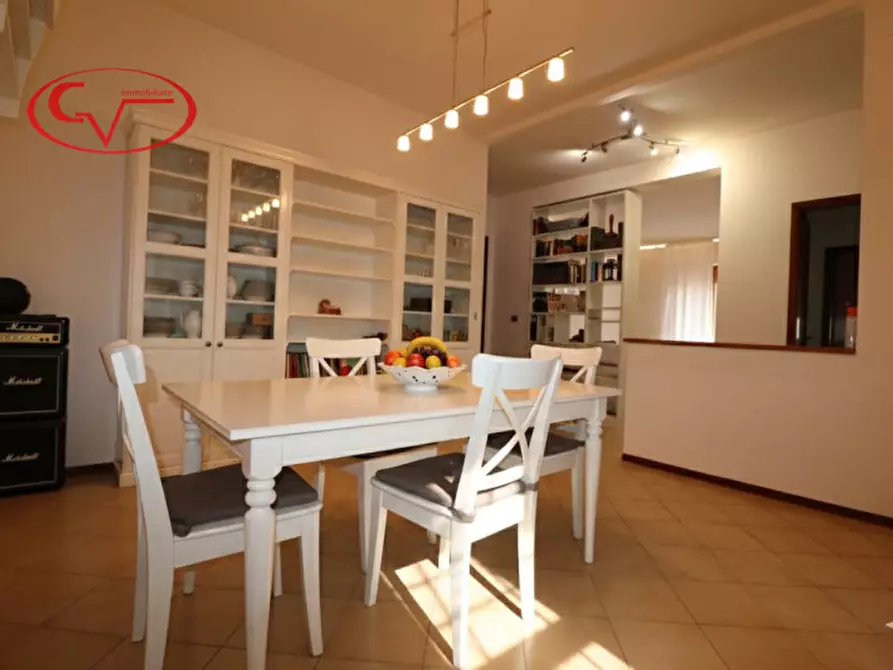 Immagine 4 di Appartamento in vendita  in Via Piave a Montevarchi