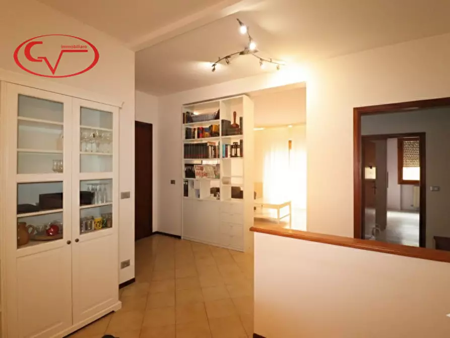 Immagine 6 di Appartamento in vendita  in Via Piave a Montevarchi