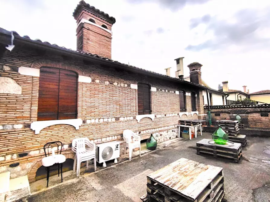 Immagine 4 di Casa bifamiliare in vendita  a Pieve Del Grappa