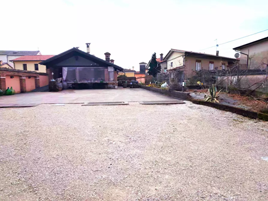 Immagine 6 di Casa bifamiliare in vendita  a Pieve Del Grappa