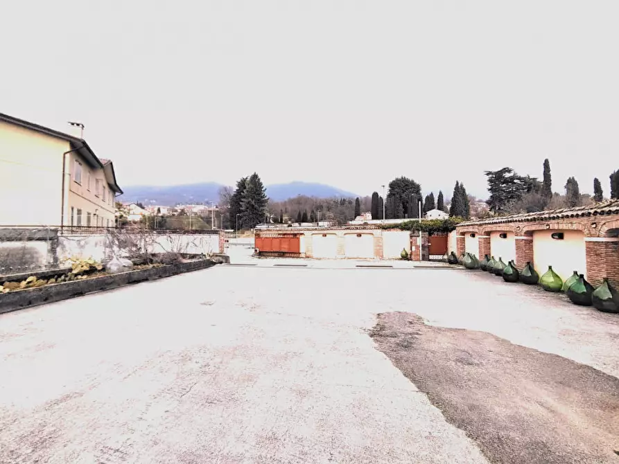 Immagine 13 di Casa bifamiliare in vendita  a Pieve Del Grappa