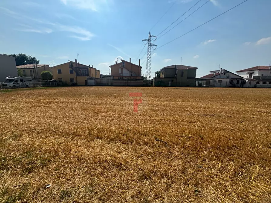 Immagine 3 di Terreno in vendita  in Via Girolamo Savorgnan a Padova