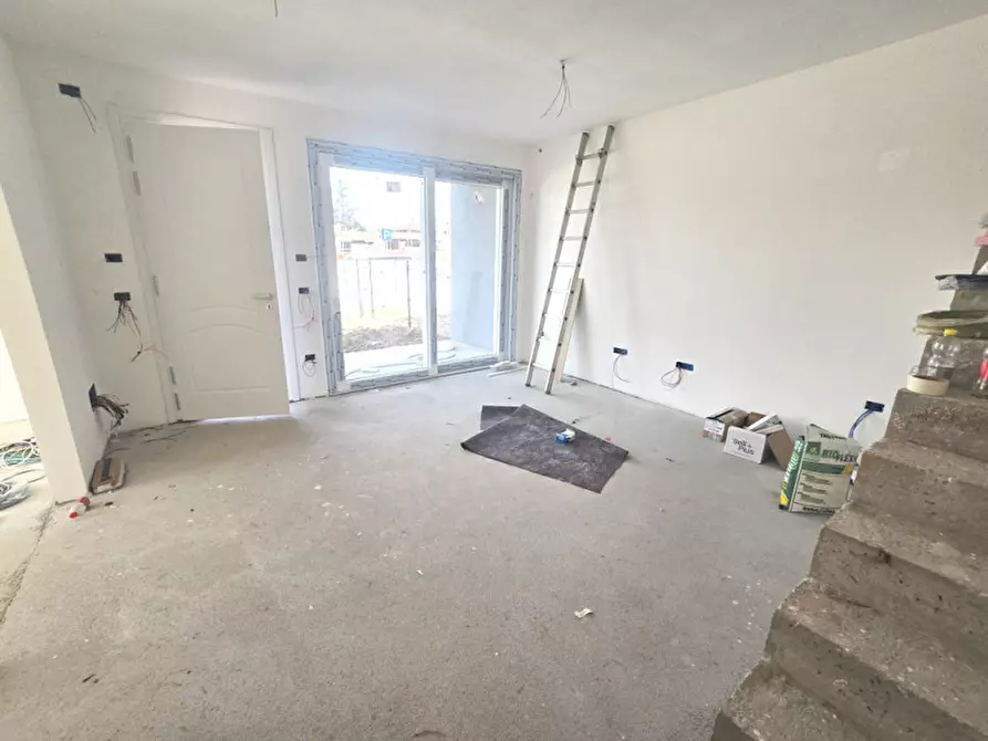 Immagine 5 di Casa trifamiliare in vendita  in Fosso' a Fosso'