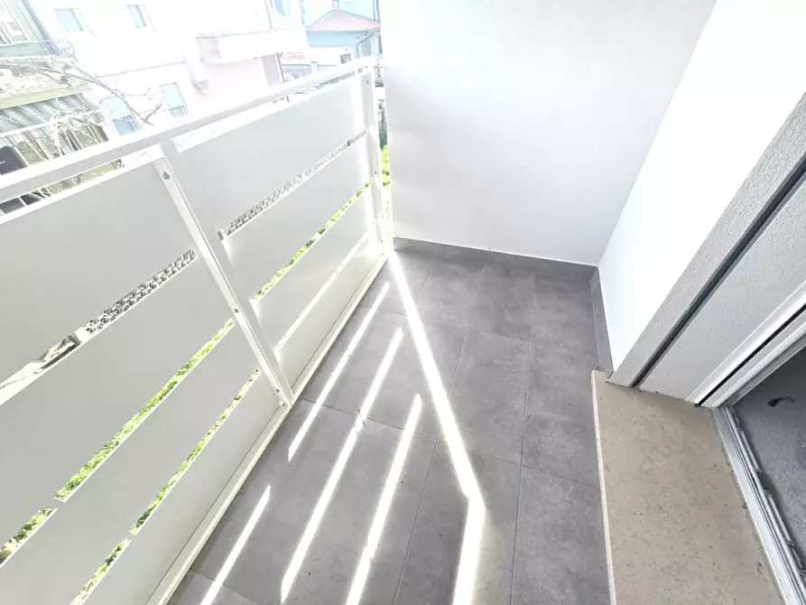 Immagine 14 di Casa trifamiliare in vendita  in Fosso' a Fosso'