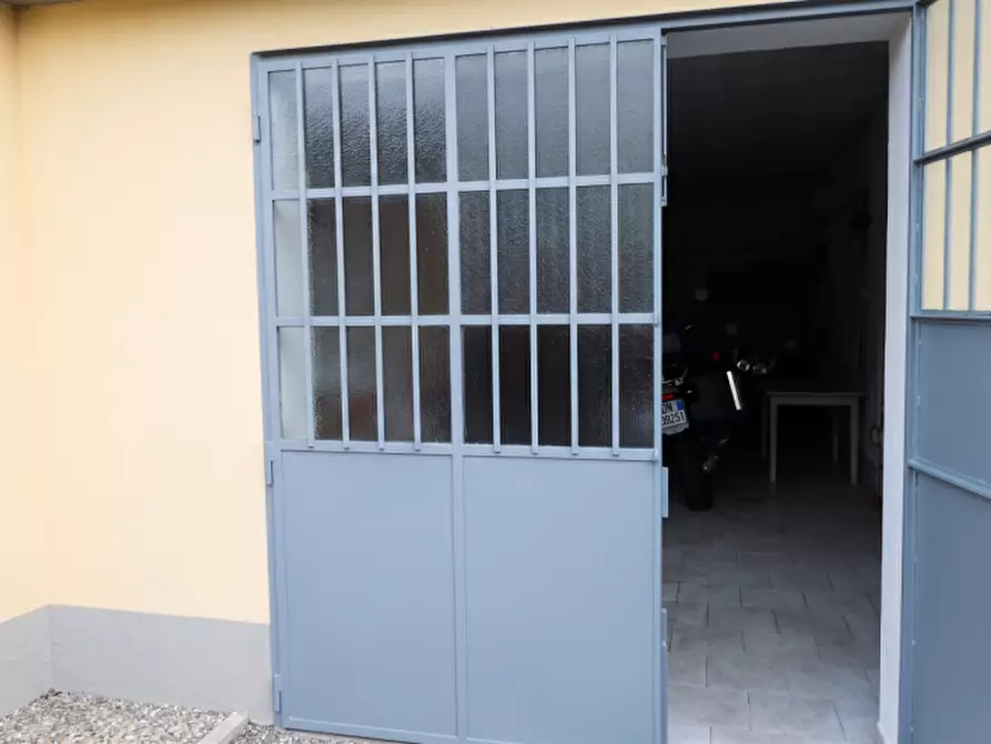 Immagine 10 di Capannone industriale in vendita  in via Puccini a Castenaso