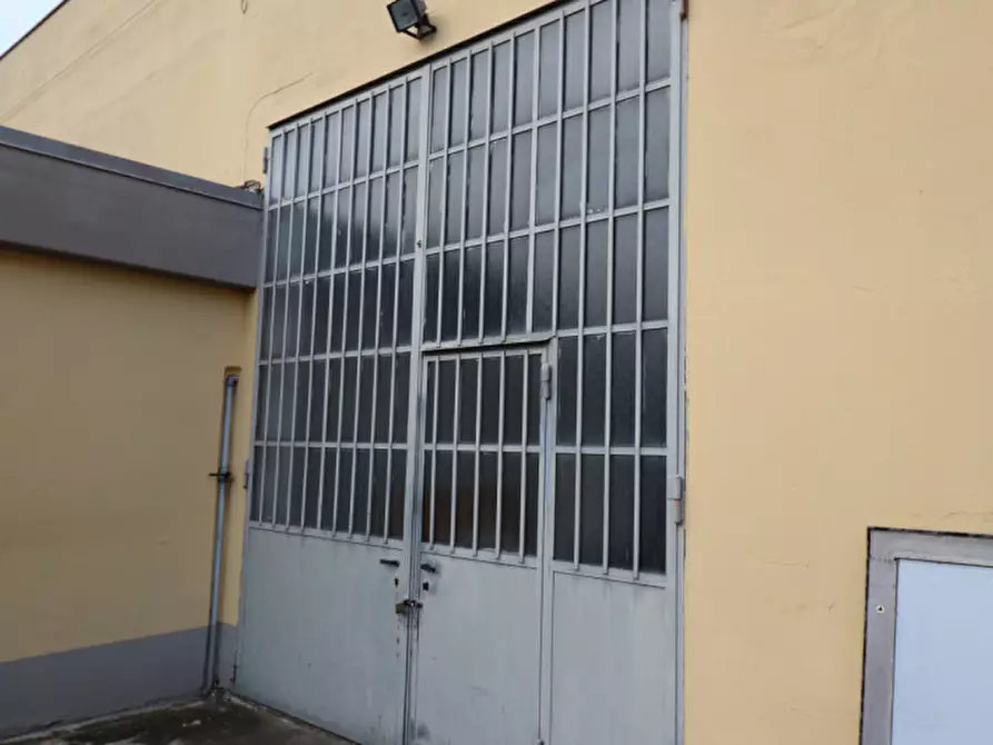 Immagine 15 di Capannone industriale in vendita  in via Puccini a Castenaso