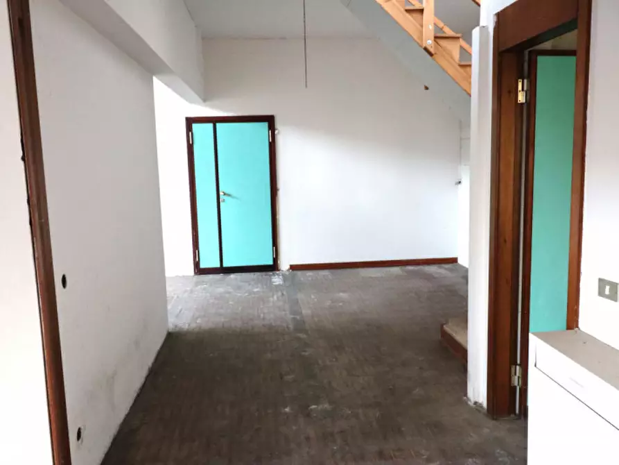 Immagine 22 di Capannone industriale in vendita  in via Puccini a Castenaso