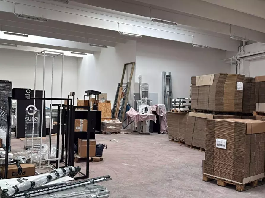 Immagine 12 di Capannone industriale in affitto  in SP231, 19, 70038 Terlizzi BA, Italia a Terlizzi