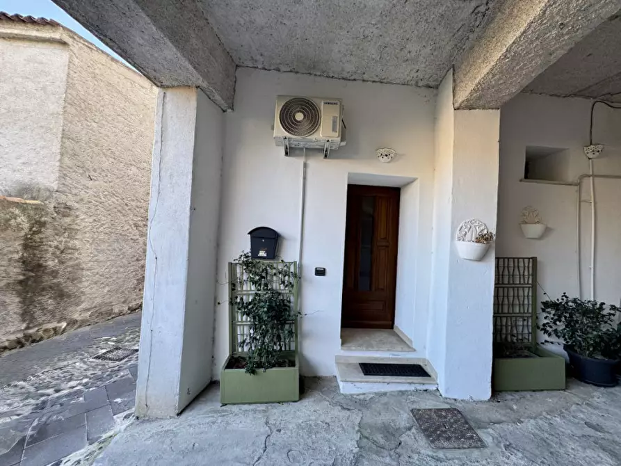 Immagine 13 di Appartamento in vendita  in Via amsicora 18 a Orosei