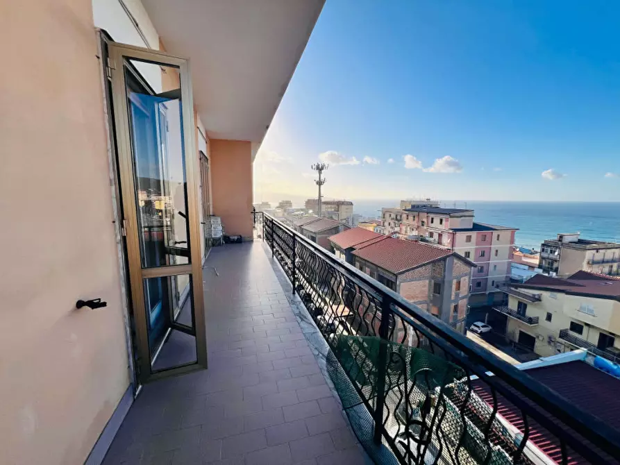 Immagine 12 di Appartamento in vendita  in Via Nazionale a Pizzo