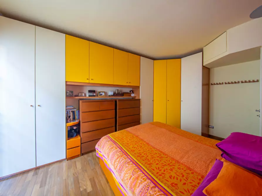Immagine 15 di Appartamento in vendita  in Viale Isonzo 22 a Milano