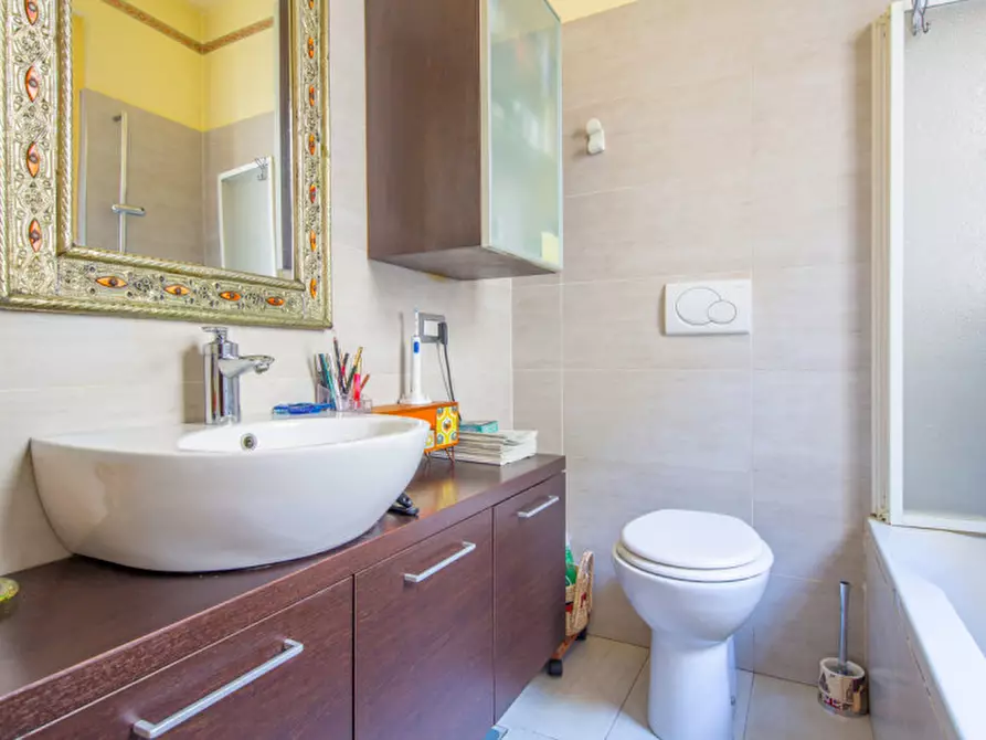 Immagine 19 di Appartamento in vendita  in Viale Isonzo 22 a Milano