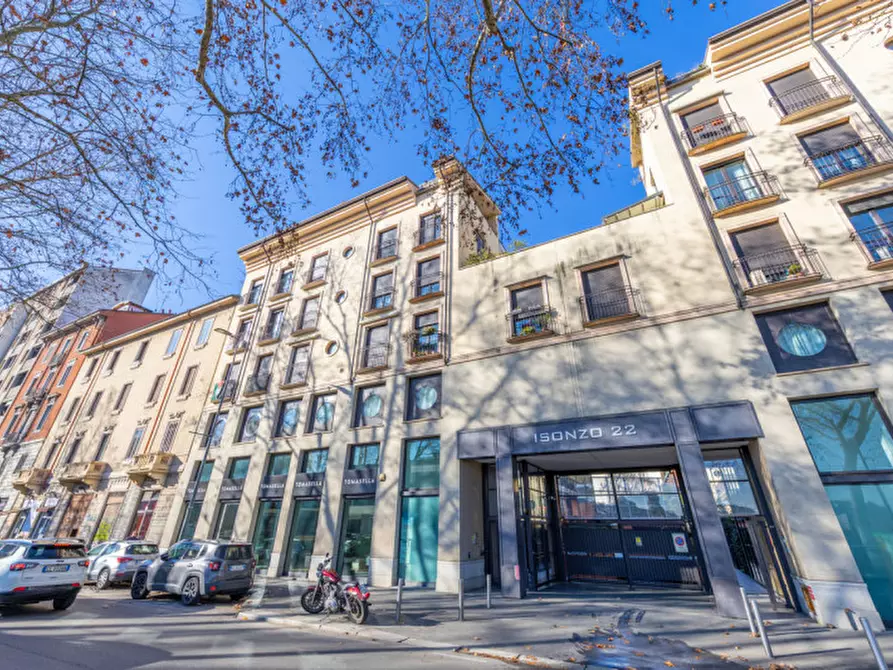 Immagine 36 di Appartamento in vendita  in Viale Isonzo 22 a Milano