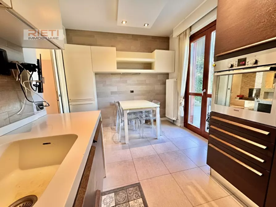 Immagine 13 di Villa in vendita  in Via Celestino Rosatelli, 107t a Rieti