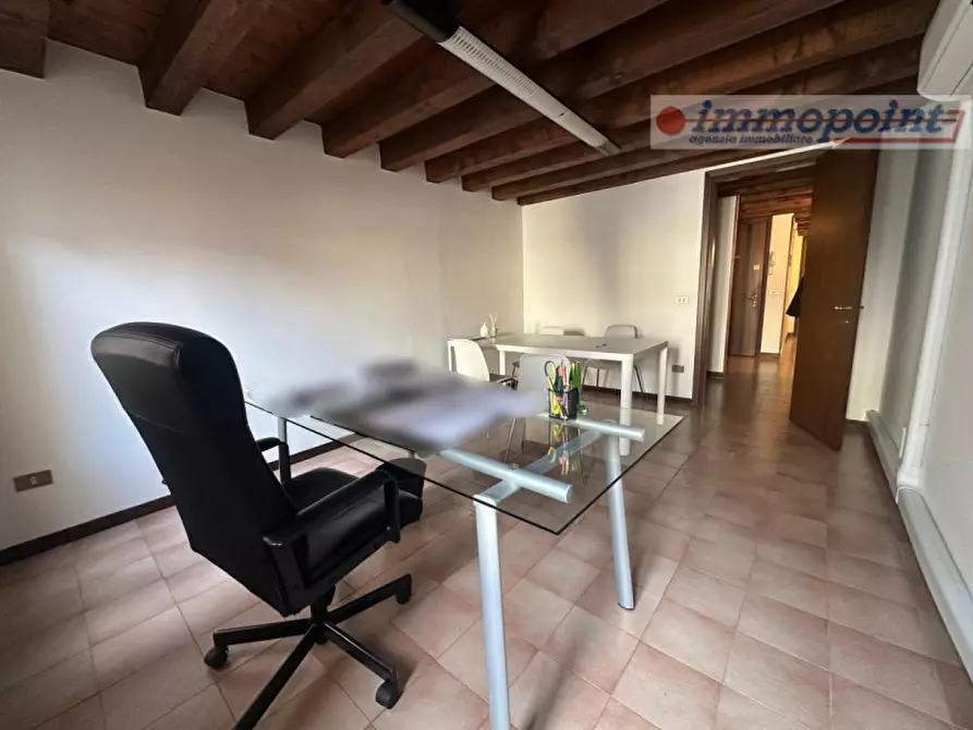 Immagine 1 di Ufficio in affitto  in Via Vittorelli, 53 a Bassano Del Grappa