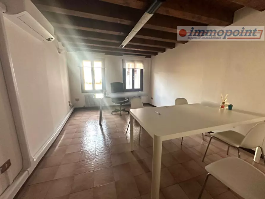 Immagine 2 di Ufficio in affitto  in Via Vittorelli, 53 a Bassano Del Grappa
