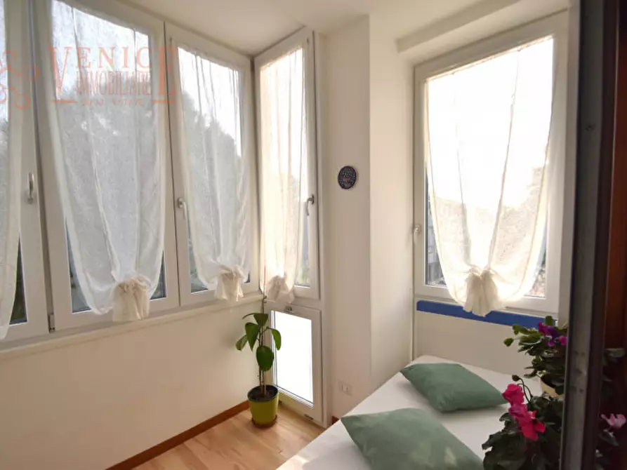 Immagine 6 di Appartamento in vendita  in Viale San Marco a Venezia