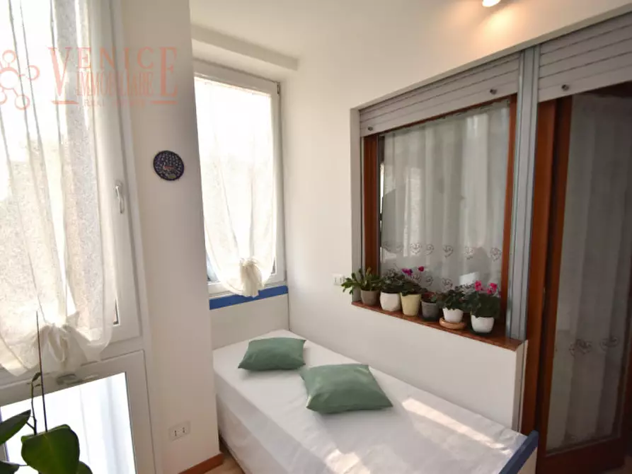 Immagine 9 di Appartamento in vendita  in Viale San Marco a Venezia
