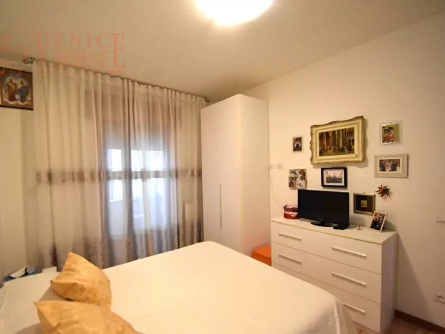 Immagine 11 di Appartamento in vendita  in Viale San Marco a Venezia