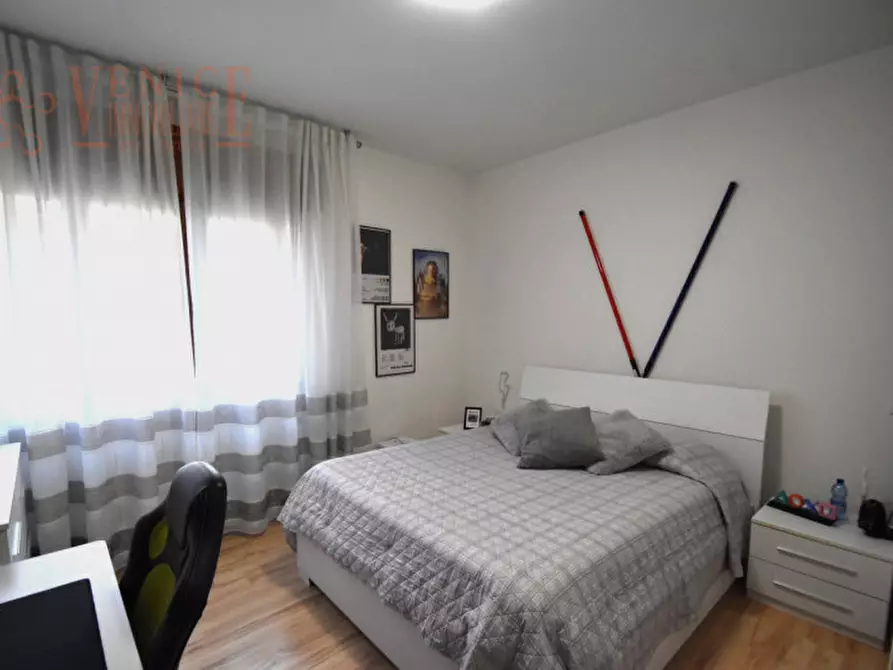 Immagine 17 di Appartamento in vendita  in Viale San Marco a Venezia