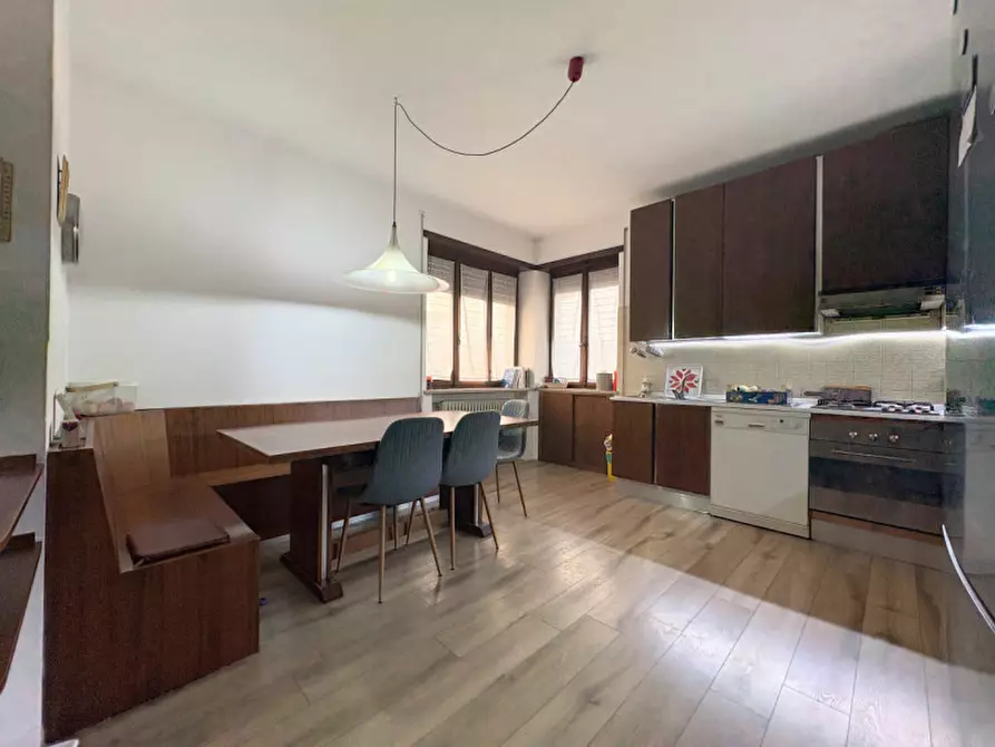 Immagine 11 di Casa bifamiliare in vendita  in via San Giorgio 5 a Thiene