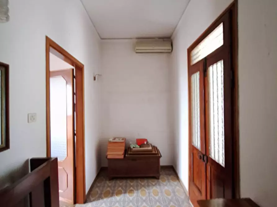 Immagine 5 di Casa bifamiliare in vendita  in Via Bellini a Rovigo