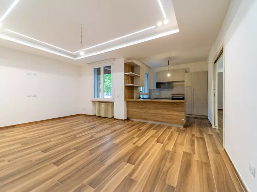 Immagine 2 di Appartamento in vendita  in Viale Italo e Cleofonte Campanini a Parma