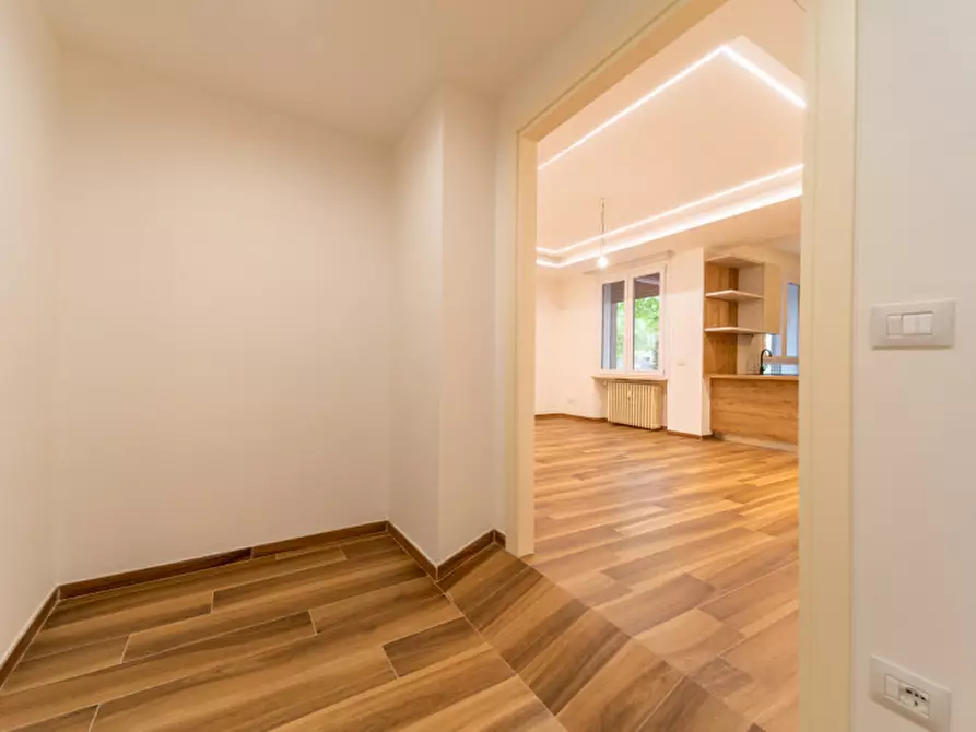 Immagine 3 di Appartamento in vendita  in Viale Italo e Cleofonte Campanini a Parma