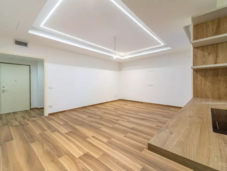 Immagine 6 di Appartamento in vendita  in Viale Italo e Cleofonte Campanini a Parma