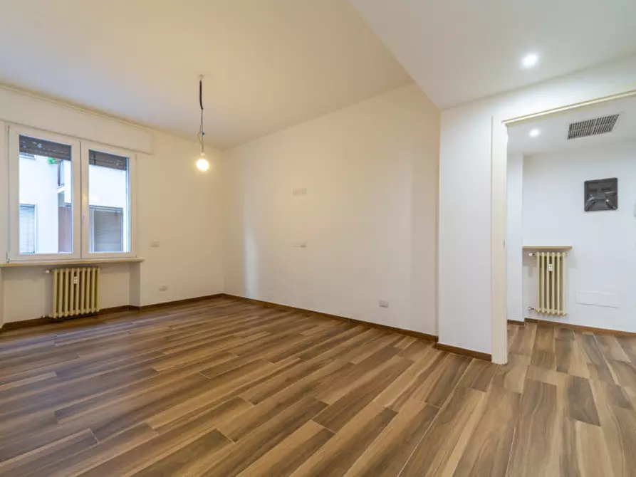 Immagine 7 di Appartamento in vendita  in Viale Italo e Cleofonte Campanini a Parma