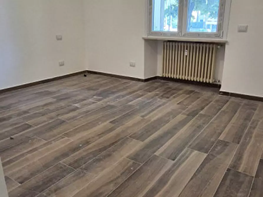 Immagine 5 di Appartamento in vendita  in Viale Italo e Cleofonte Campanini a Parma