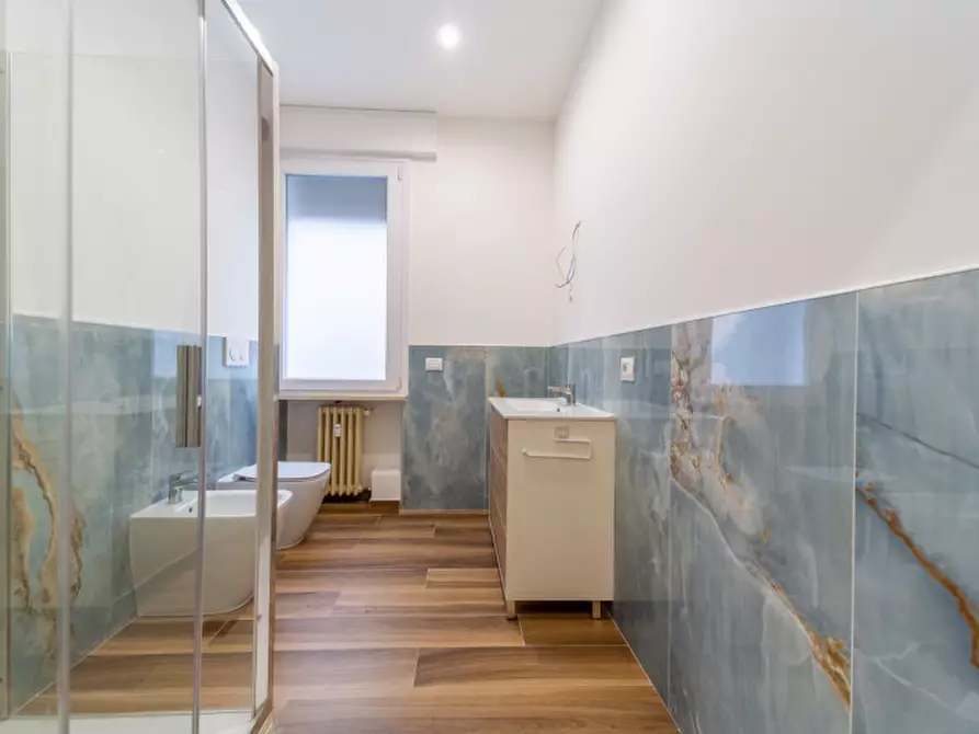 Immagine 20 di Appartamento in vendita  in Viale Italo e Cleofonte Campanini a Parma