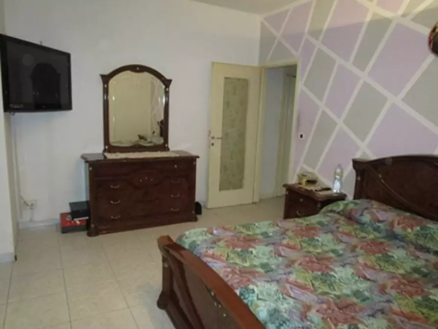 Immagine 5 di Appartamento in vendita  in Via Schieppati Franco a Calcio