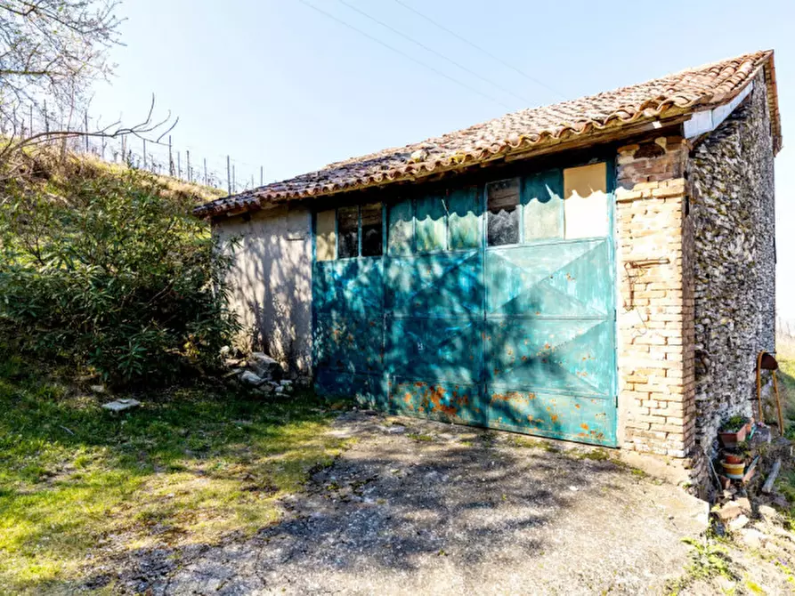 Immagine 18 di Rustico / casale in vendita  in VIA MONTE VERSA a Vo