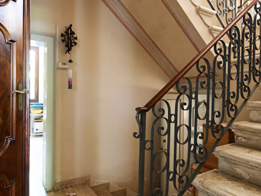 Immagine 4 di Villa in vendita  a Mirano