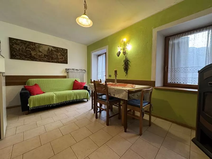 Immagine 1 di Appartamento in vendita  in Via P.F. Calvi a Auronzo Di Cadore