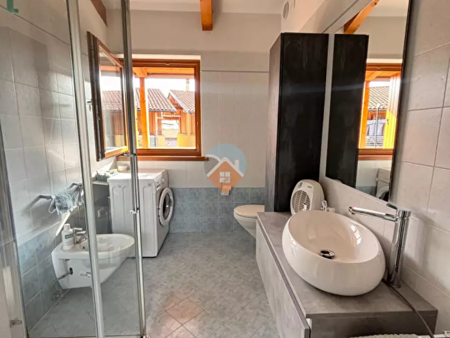 Immagine 10 di Appartamento in vendita  a Villa Lagarina