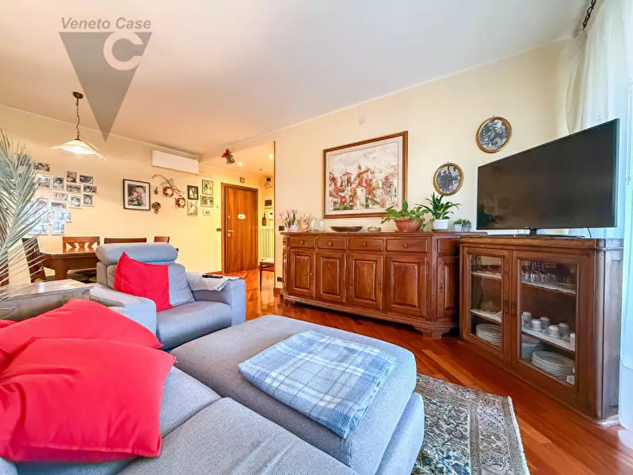 Immagine 3 di Appartamento in vendita  a Padova