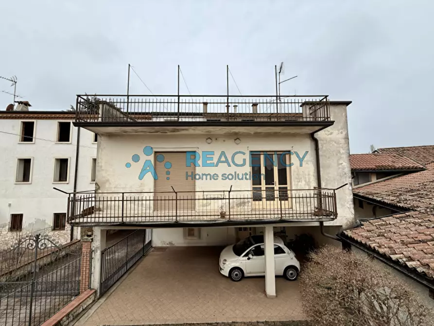 Immagine 13 di Casa indipendente in vendita  in Via Lovara 32 a Montecchio Maggiore