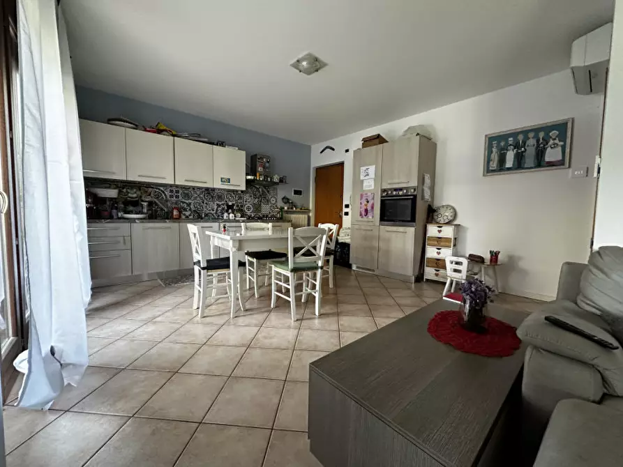 Immagine 6 di Villetta a schiera in vendita  in Via Anna Frank a Mozzecane