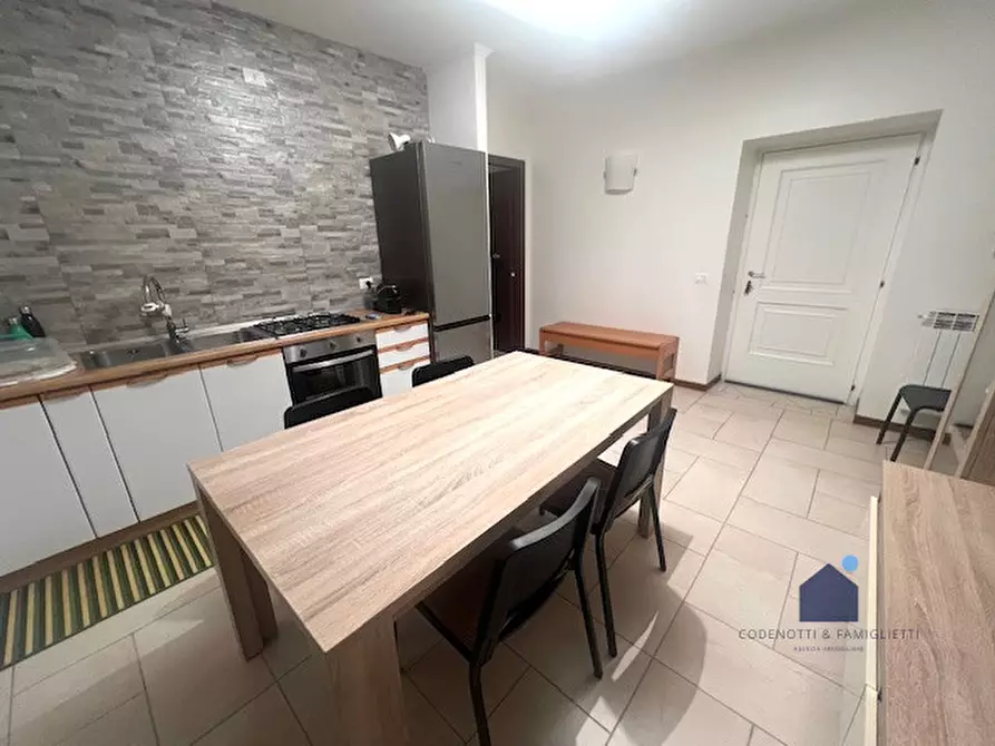 Immagine 2 di Appartamento in vendita  in via IV Novembre, 38 a Rezzato