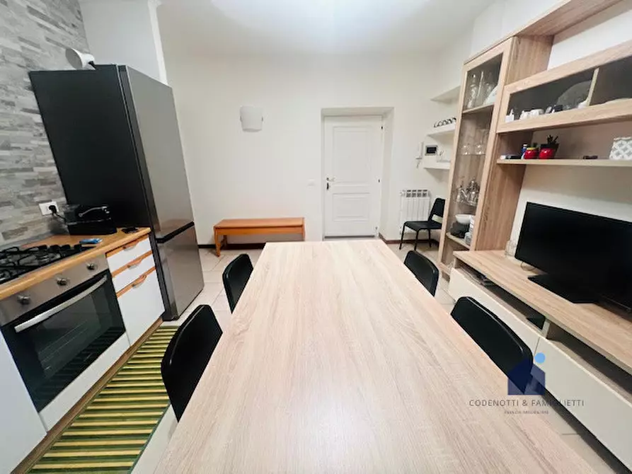 Immagine 5 di Appartamento in vendita  in via IV Novembre, 38 a Rezzato