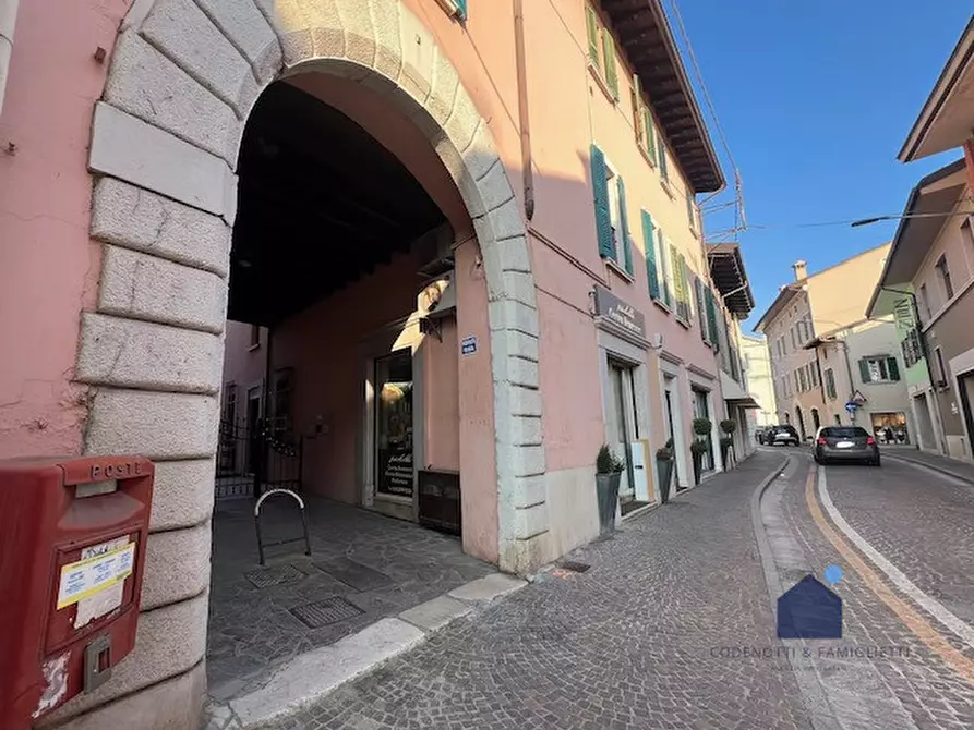 Immagine 57 di Appartamento in vendita  in via IV Novembre, 38 a Rezzato